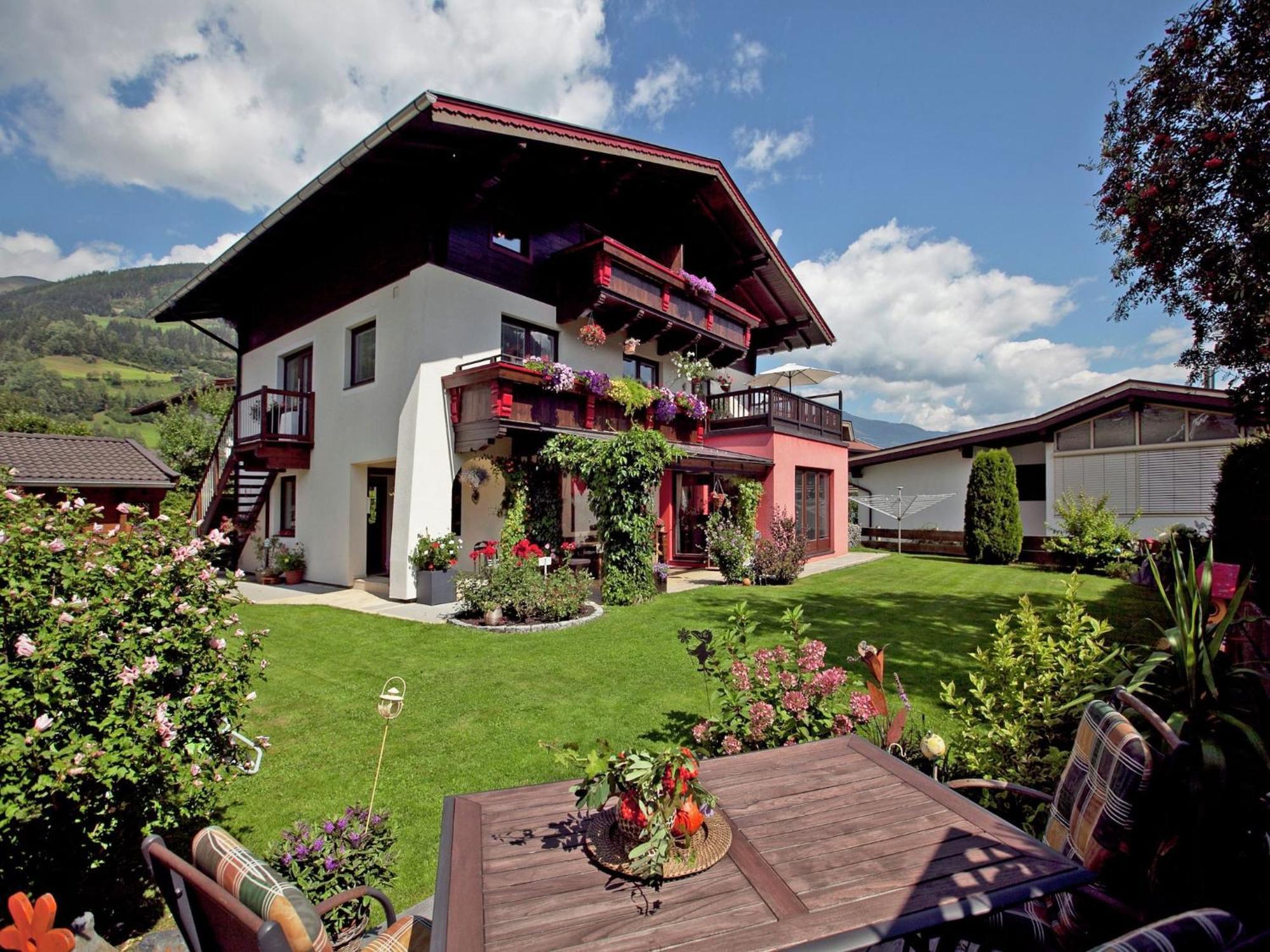 Apartment In Bramberg Am Wildkogel With Balcony Dış mekan fotoğraf